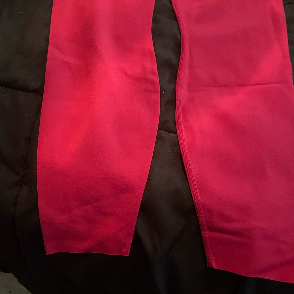 Nike Pink Dri-FIT Women's Accessory - Picture 4 of 4